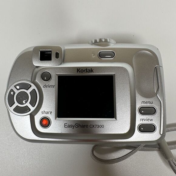 Kodak EasyShare CX7300 Digital Camera 3.2 MP, Manual, Cord, Dock, Box WORKS - Picture 4 of 16
